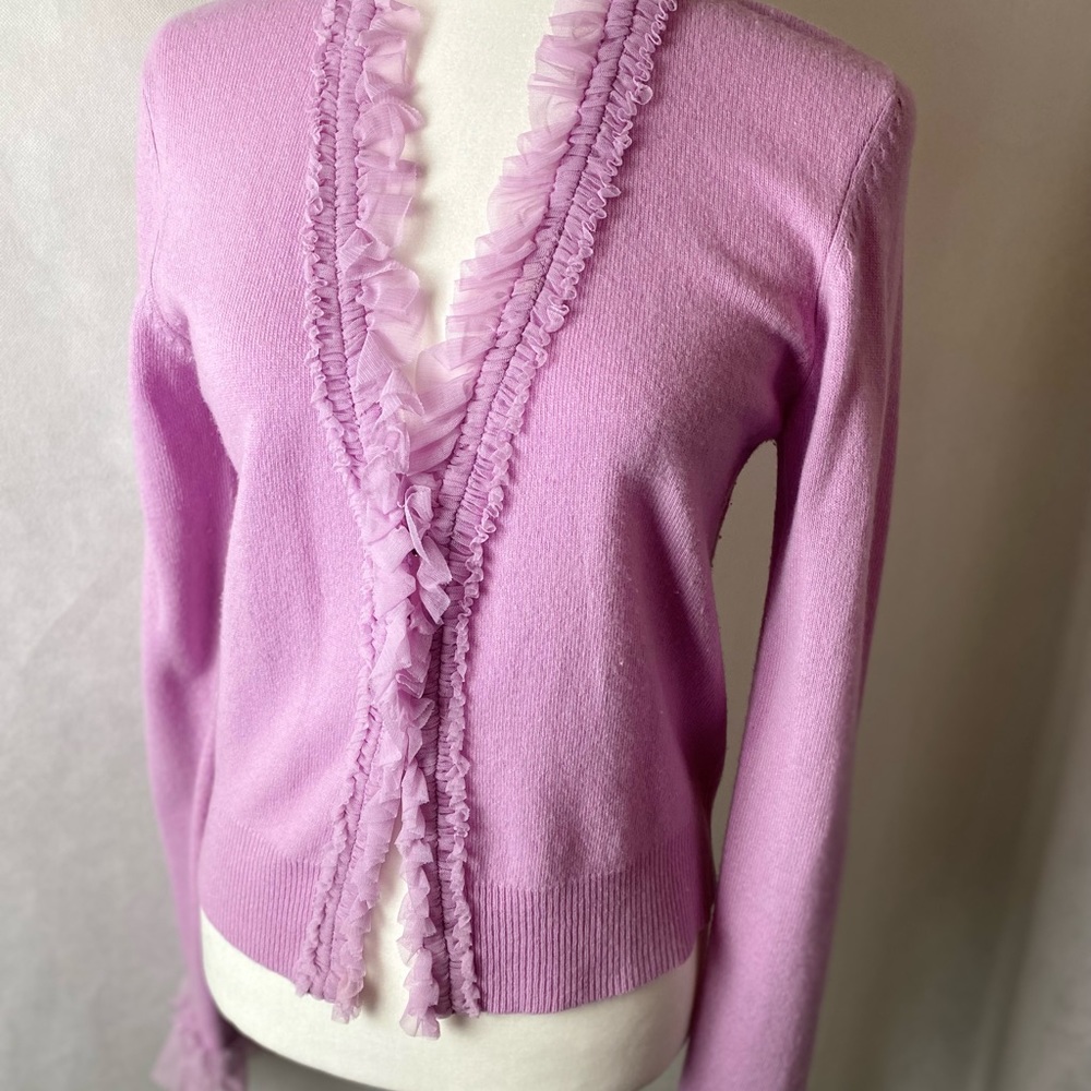 BETH BOWLEY exquisite sweater.